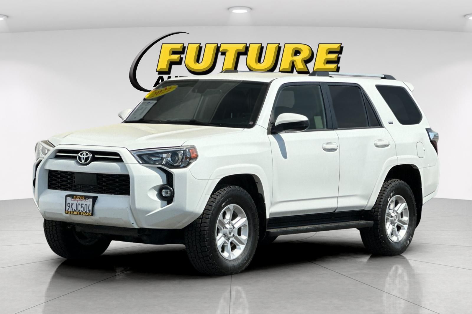 2022 Toyota 4Runner SR5 photo 6