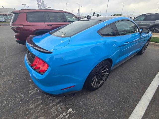 2022 Ford Mustang GT photo 3