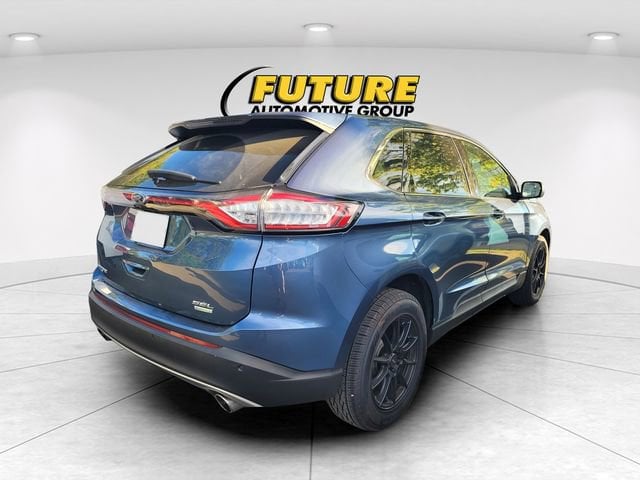 2018 Ford Edge SEL photo 3