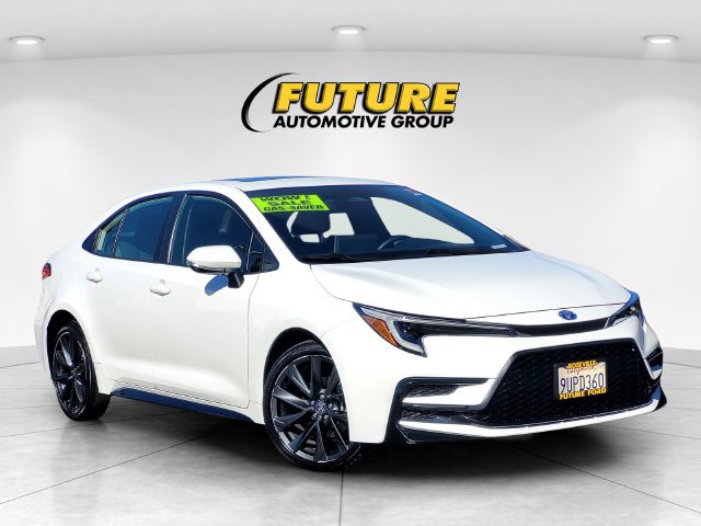 Used 2025 Toyota Corolla Hybrid SE 4dr Car