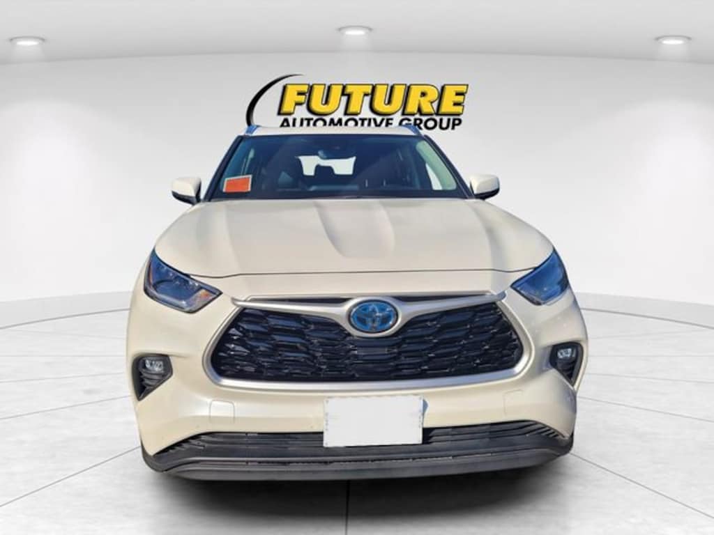 Certified 2021 Toyota Highlander Hybrid XLE Sport Utility