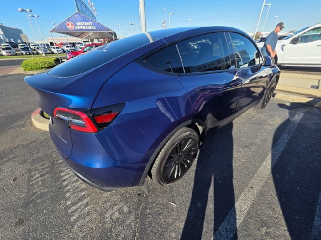 Used 2023 Tesla Model Y Long Range Sport Utility