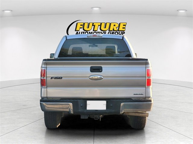 2012 Ford F-150 XLT photo 2