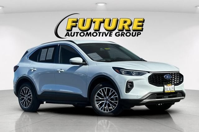 2025 Ford Escape Base