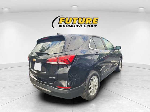 2022 Chevrolet Equinox LT photo 3