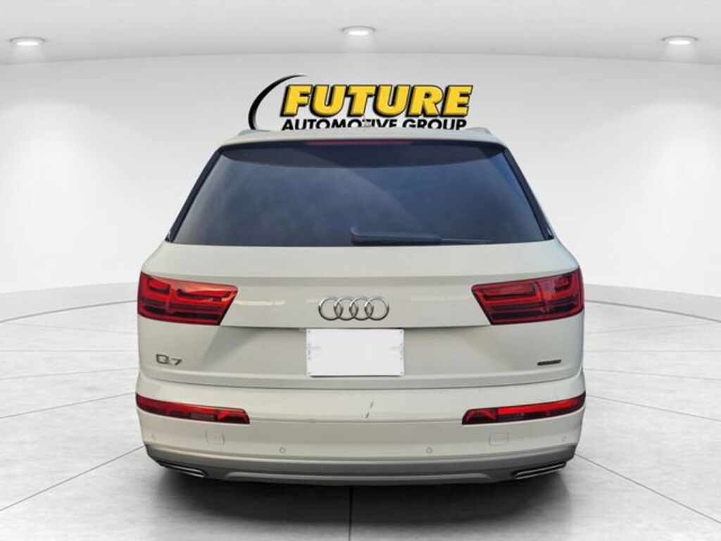 Used 2018 Audi Q7 Premium Sport Utility