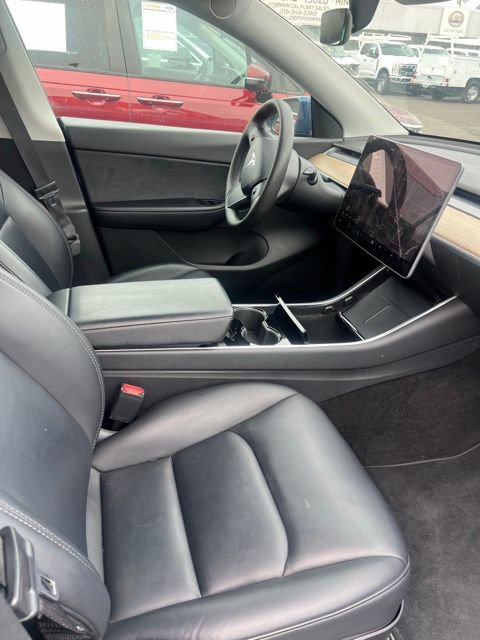 2021 Tesla Model Y Standard Range photo 6