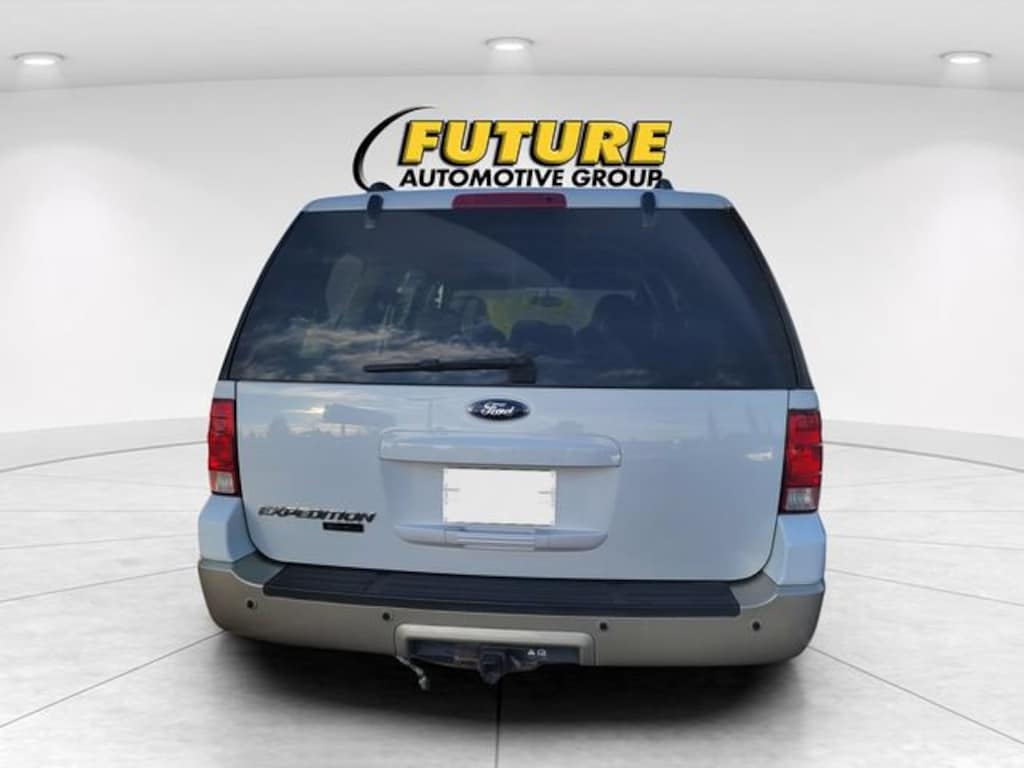 Used 2005 Ford Expedition Eddie Bauer Sport Utility