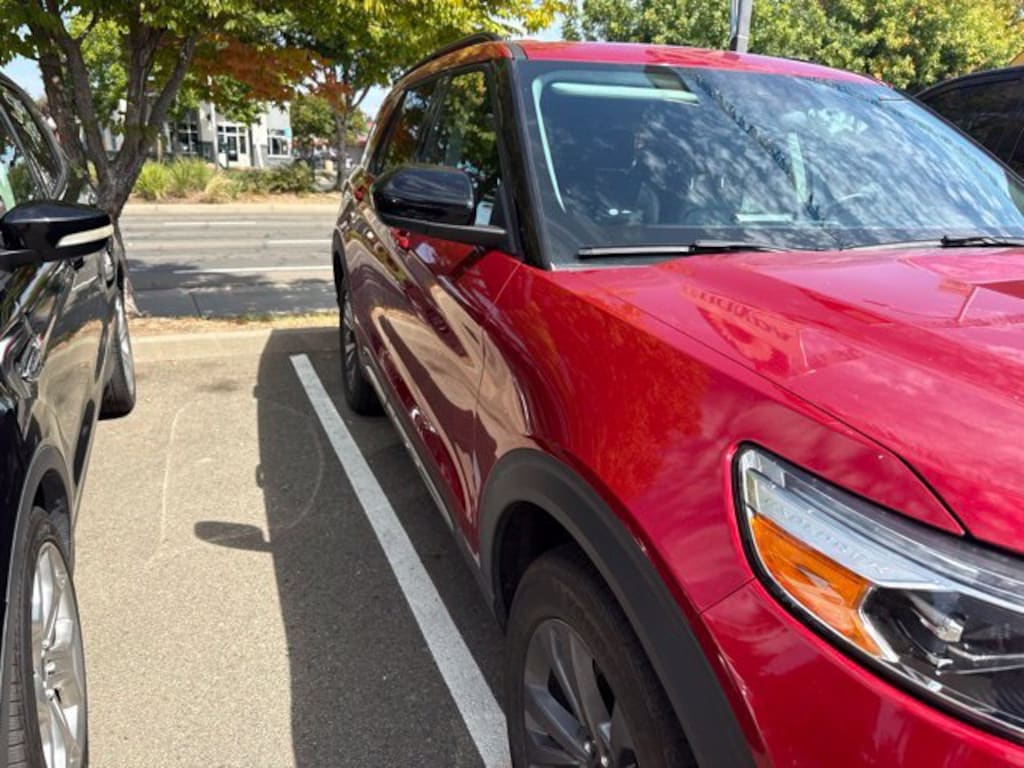 Used 2022 Ford Explorer XLT Sport Utility