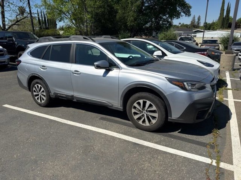 Used 2020 Subaru Outback Premium Sport Utility