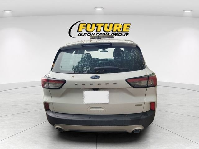 2020 Ford Escape S photo 4