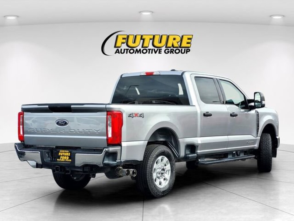 Certified 2024 Ford Super Duty F-250 SRW XLT Crew Cab Pickup