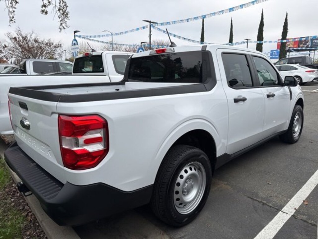 Used 2022 Ford Maverick XL Crew Cab Pickup