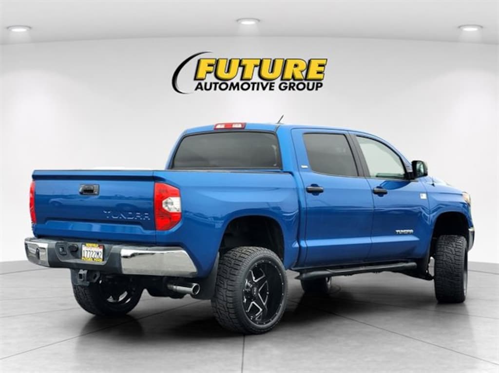 Used 2018 Toyota Tundra 2WD SR5 Crew Cab Pickup