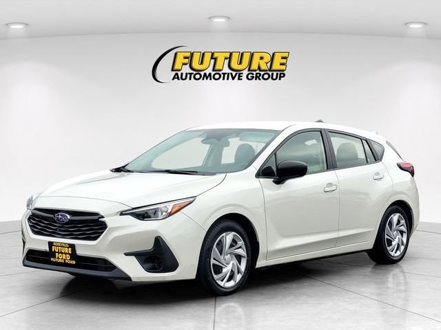 2024 Subaru Impreza photo 3