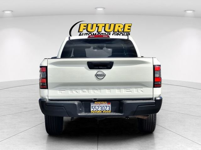 2022 Nissan Frontier S photo 4