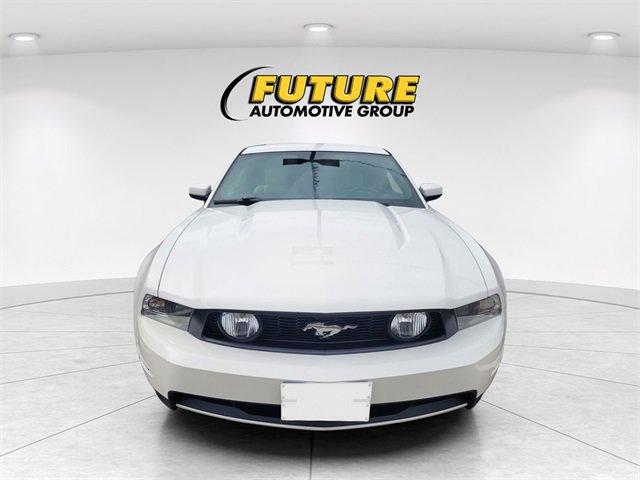 2012 Ford Mustang GT Premium photo 2