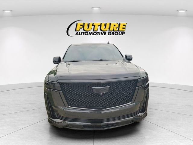 2021 Cadillac Escalade Sport Platinum photo 2