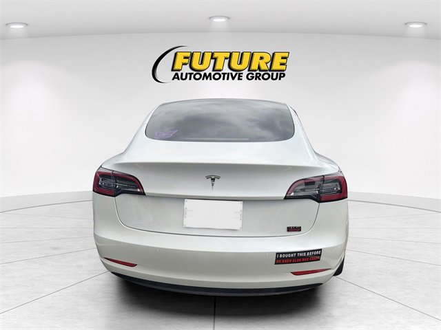 2021 Tesla Model 3 Standard Range Plus photo 4