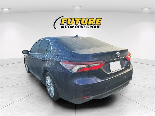 2022 Toyota Camry LE photo 4