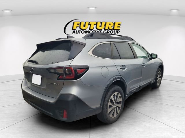 2020 Subaru Outback Premium photo 3