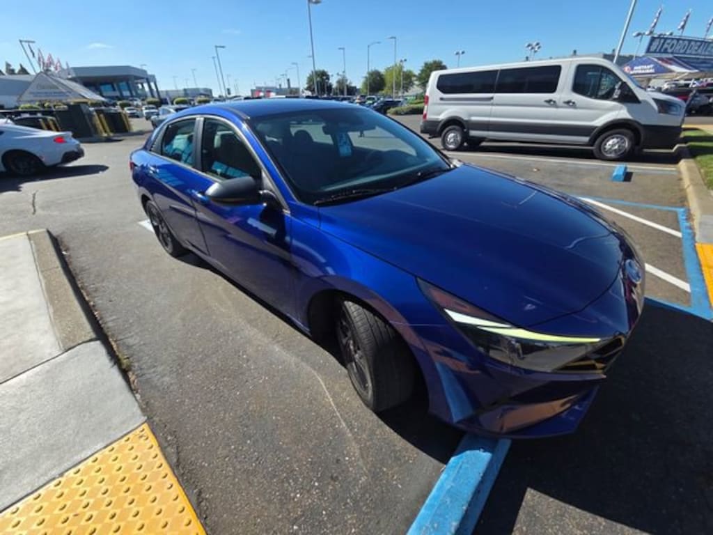 Used 2021 Hyundai Elantra SEL 4dr Car