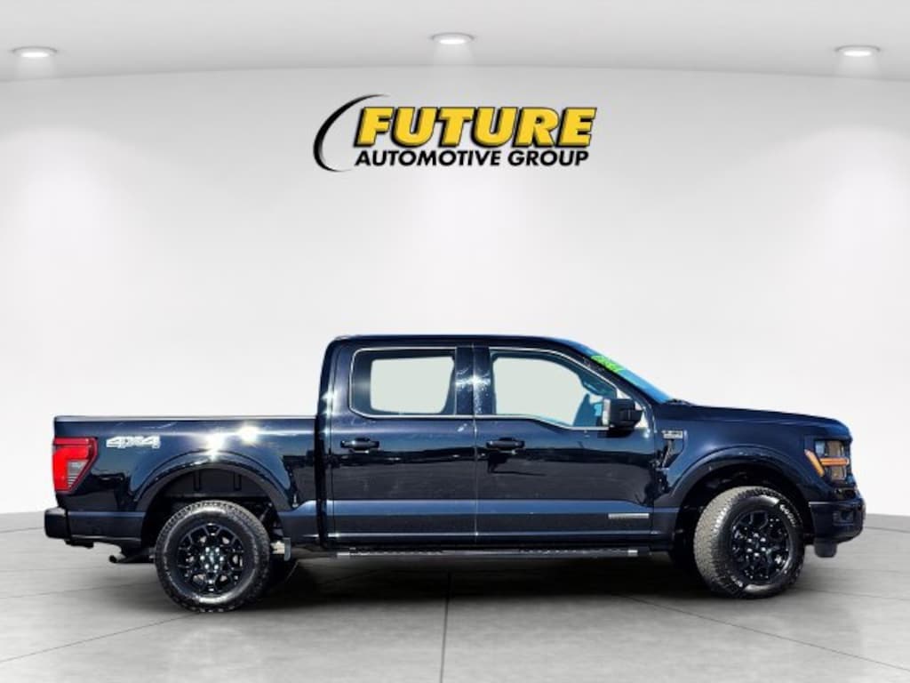 Certified 2024 Ford F-150 XLT Crew Cab Pickup