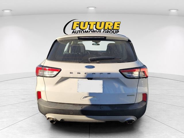 2020 Ford Escape S photo 4