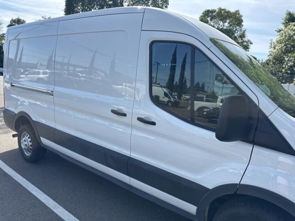 Used 2023 Ford Transit Cargo Van 3D Cargo Van