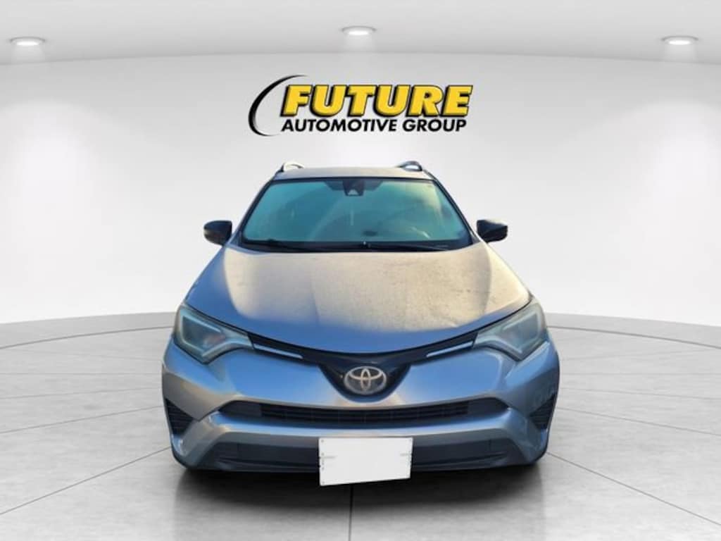 Used 2018 Toyota RAV4 LE Sport Utility