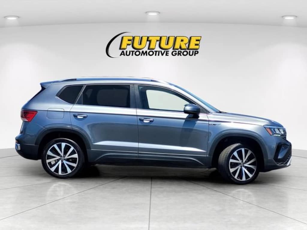 Certified 2024 Volkswagen Taos SE Sport Utility