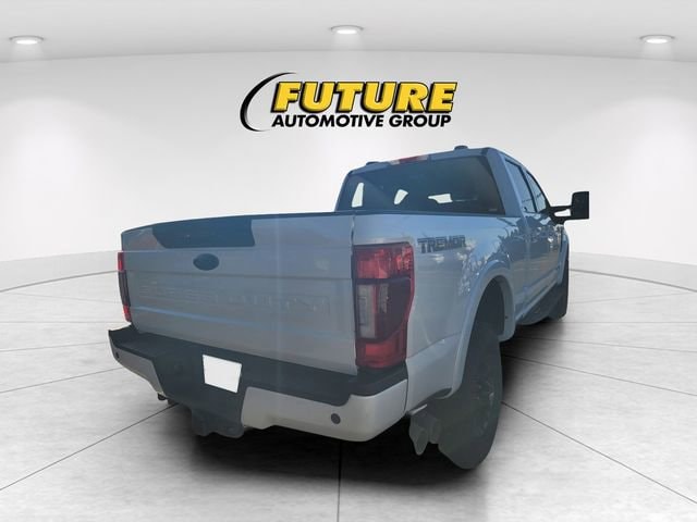 2021 Ford Super Duty F-250 SRW LARIAT photo 3