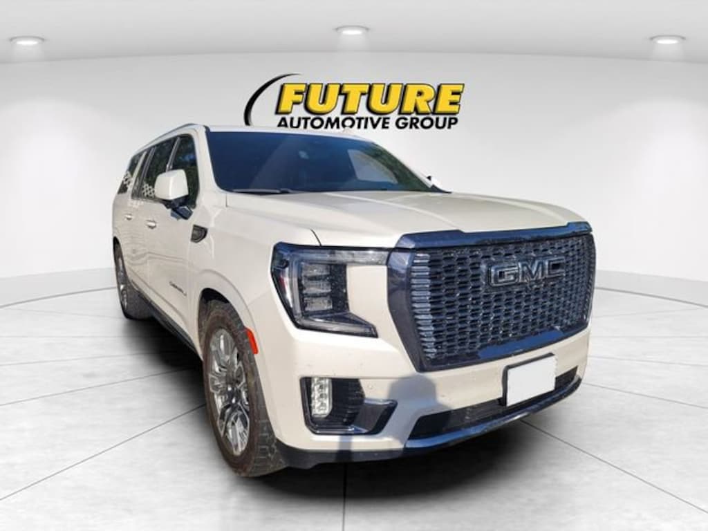 Used 2024 GMC Yukon XL Denali Ultimate Sport Utility