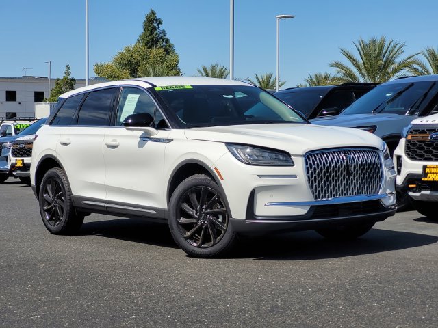 2025 Lincoln Corsair
