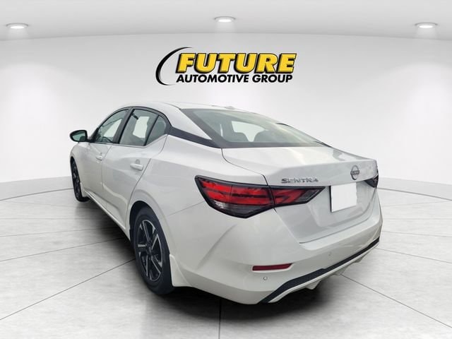 2024 Nissan Sentra SV photo 4