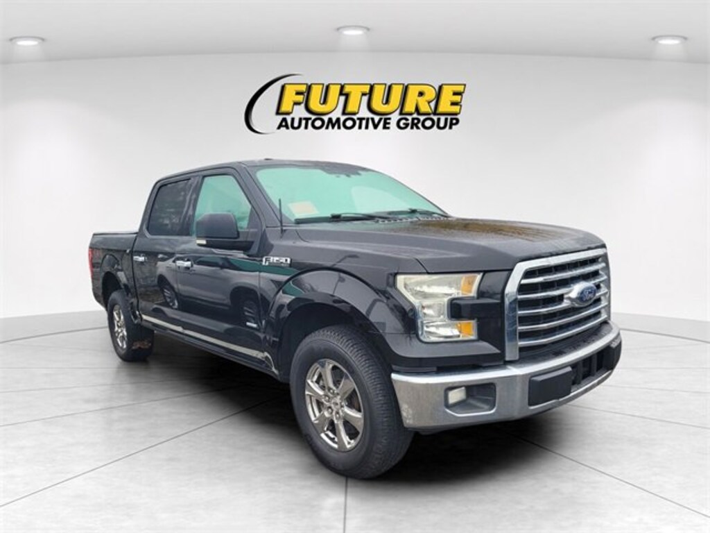 Used 2015 Ford F-150 XLT Crew Cab Pickup