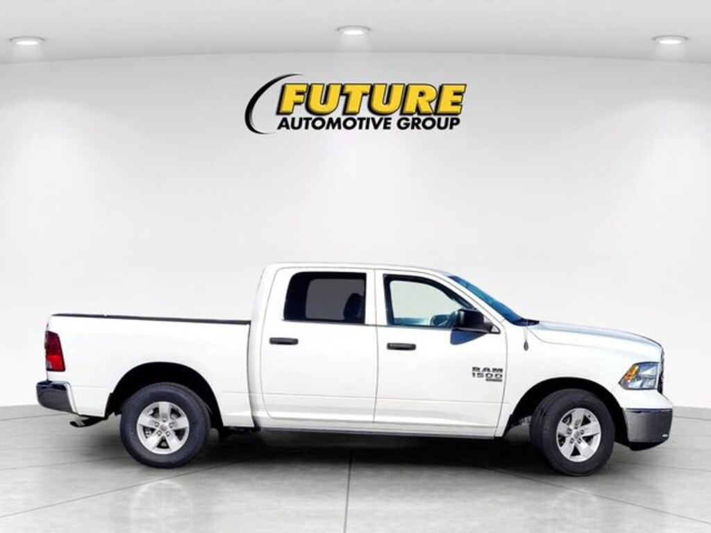 Certified 2022 Ram 1500 Classic SLT Crew Cab Pickup