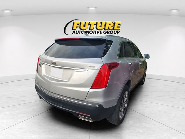 2017 Cadillac XT5 Premium Luxury FWD photo 3