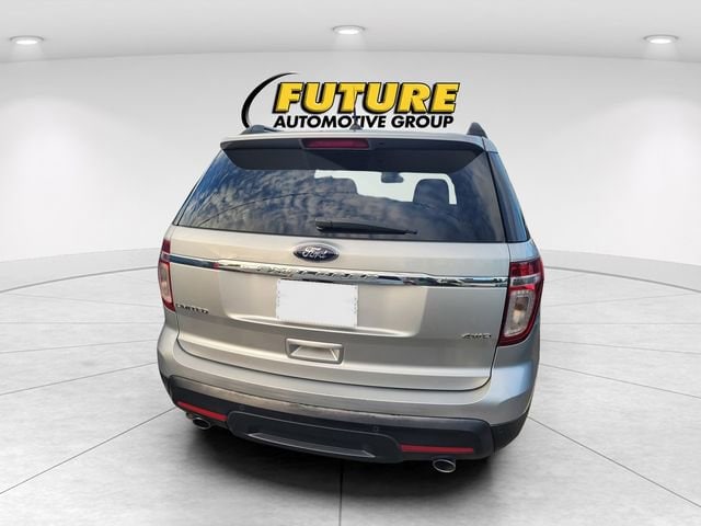 2015 Ford Explorer Limited photo 4