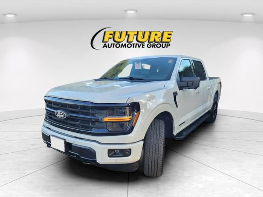 Certified 2024 Ford F-150 XLT Crew Cab Pickup