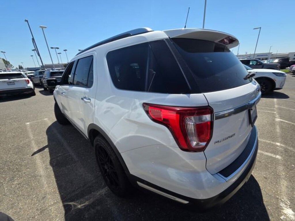 Used 2018 Ford Explorer Platinum Sport Utility