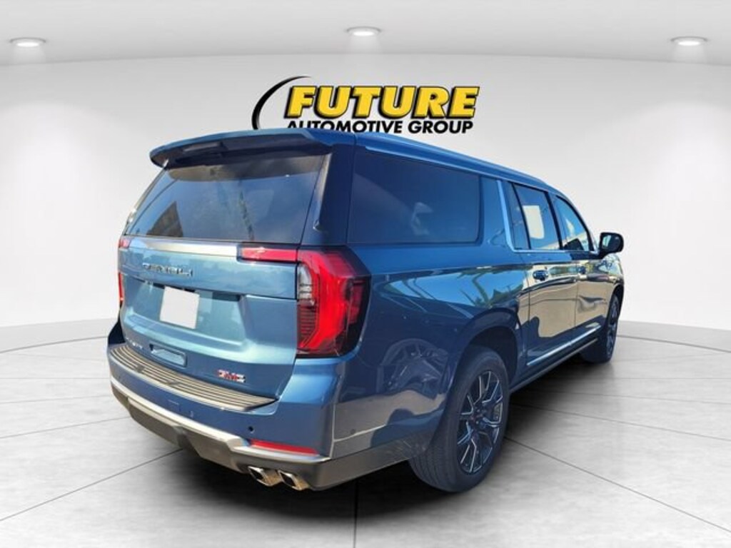Used 2025 GMC Yukon XL Denali Sport Utility