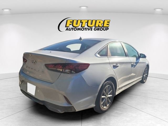 2019 Hyundai Sonata SE photo 3