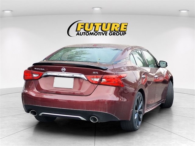 2016 Nissan Maxima SR photo 2