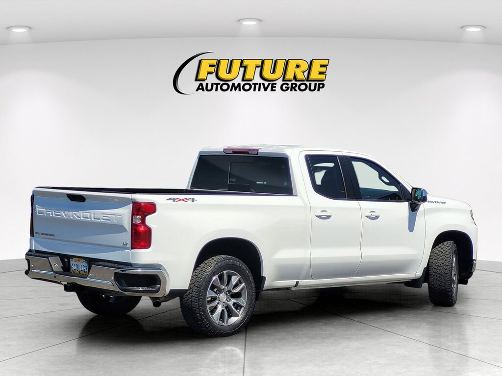 Used 2021 Chevrolet Silverado 1500 LT Extended Cab Pickup