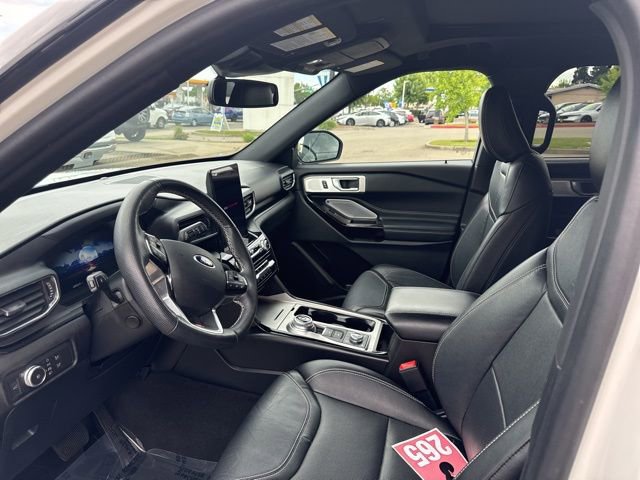 2021 Ford Explorer ST photo 4