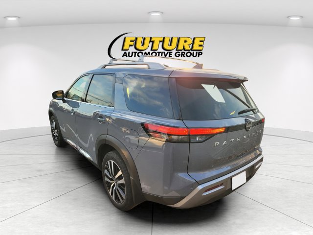 Certified 2024 Nissan Pathfinder Platinum Sport Utility