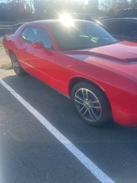 2019 Dodge Challenger SXT AWD photo 4