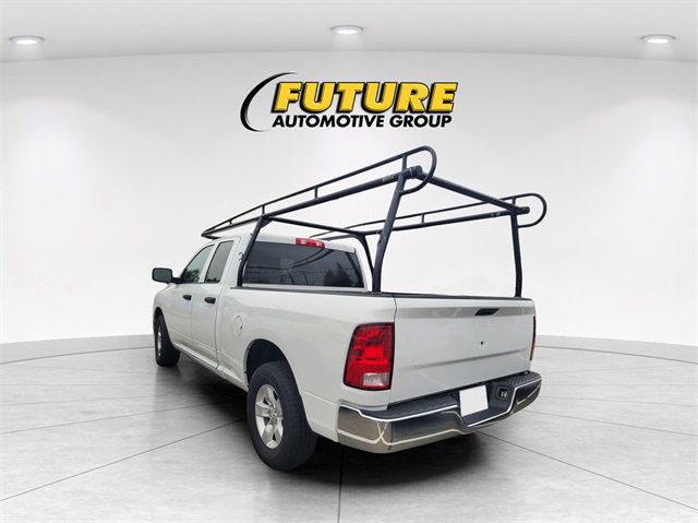 2021 Ram 1500 Classic Tradesman photo 2