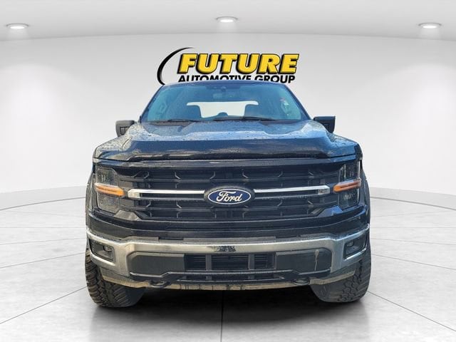 2024 Ford F-150 XLT photo 2